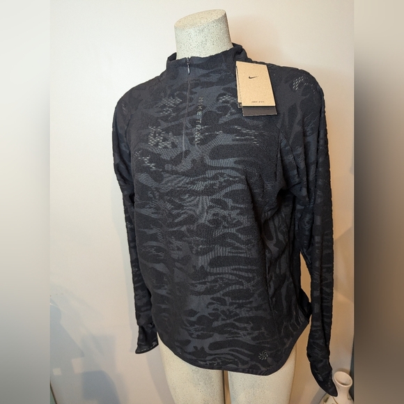 Nike Trail Dri Fit Running Mid Layer Top Black Women's XL New With Tags - Picture 2 of 16